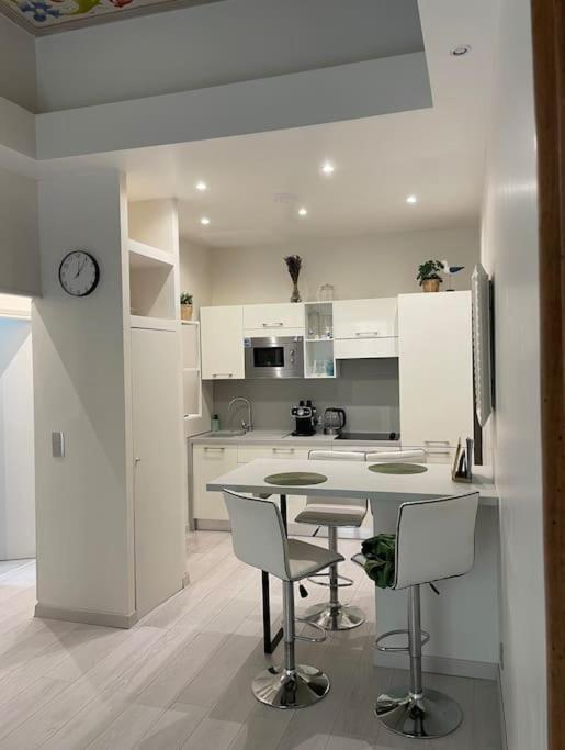 Luxury Apartment In The Heart Of Old Town Nice. Εξωτερικό φωτογραφία