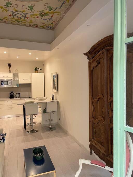 Luxury Apartment In The Heart Of Old Town Nice. Εξωτερικό φωτογραφία