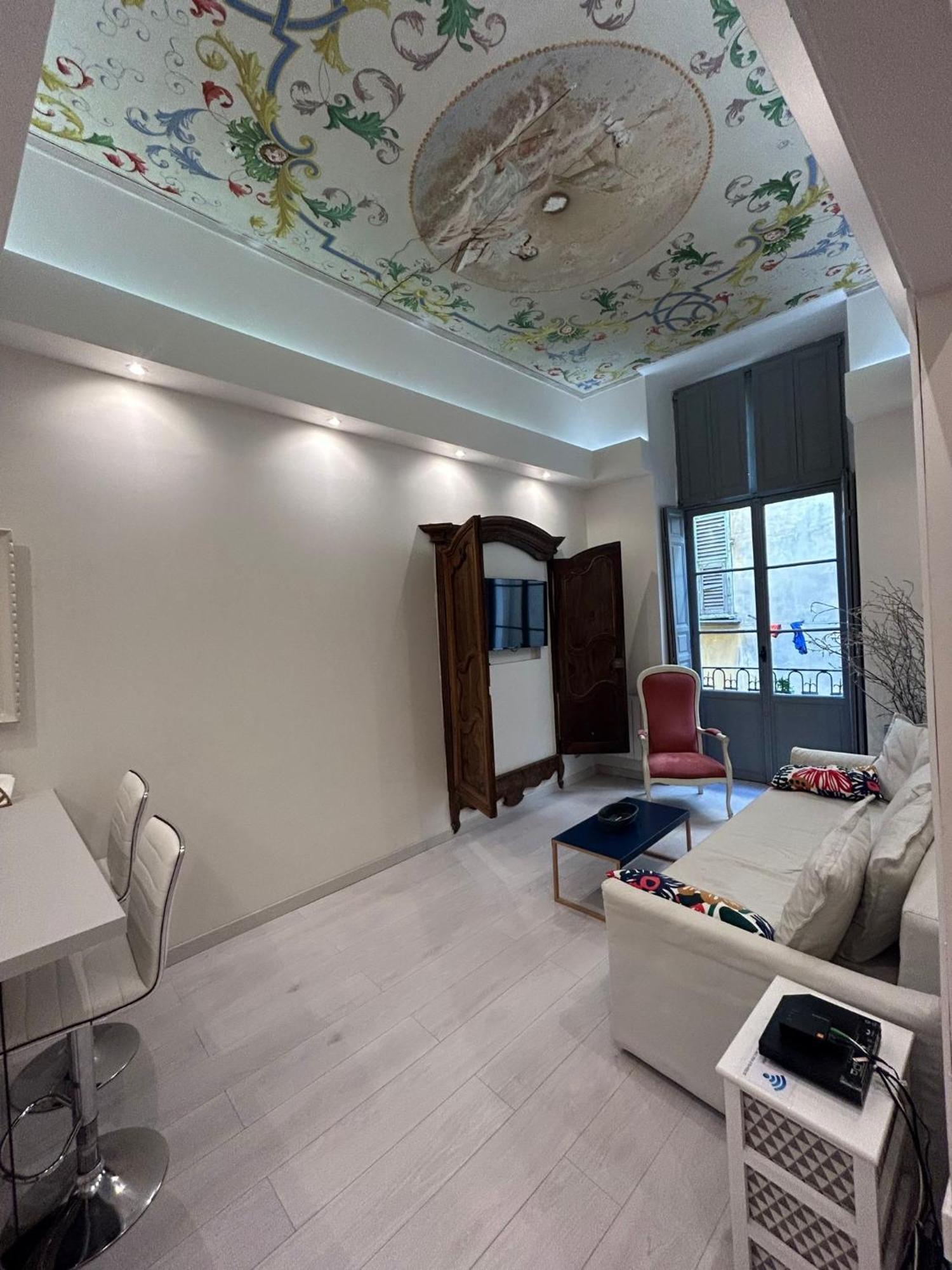 Luxury Apartment In The Heart Of Old Town Nice. Εξωτερικό φωτογραφία